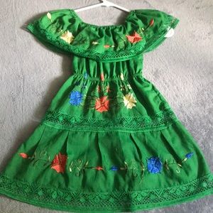 Girls dress